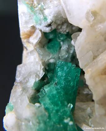 emerald crystal