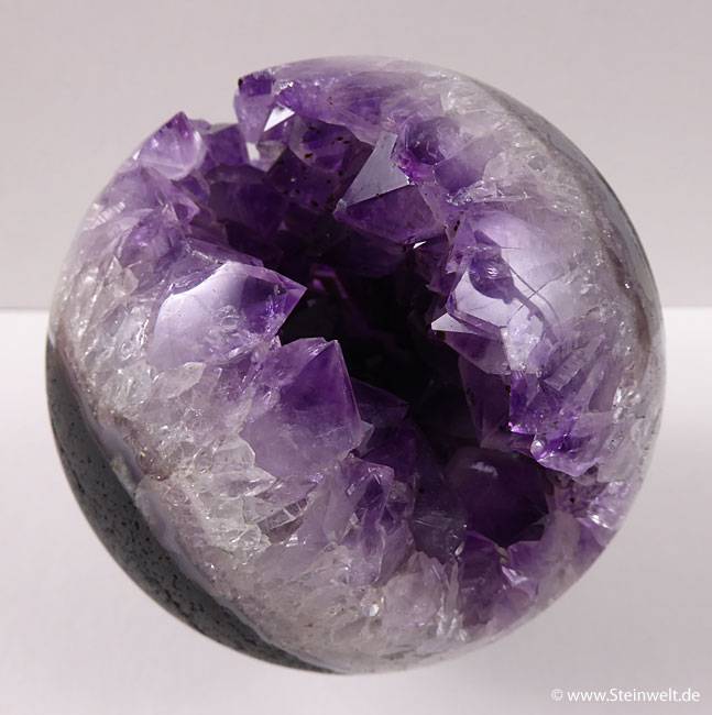 Amethyst Geode Kugel